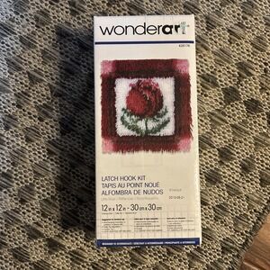 New Sealed Wonderart by Caron Latch Hook Kit Little Rose 12 x 12